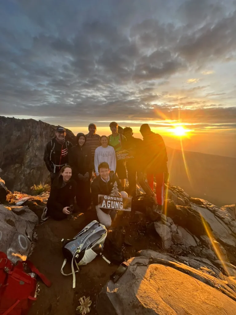 Komang Trekking Camping