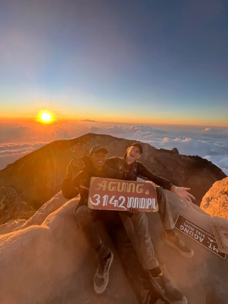 camping-adventure-komang-trekking